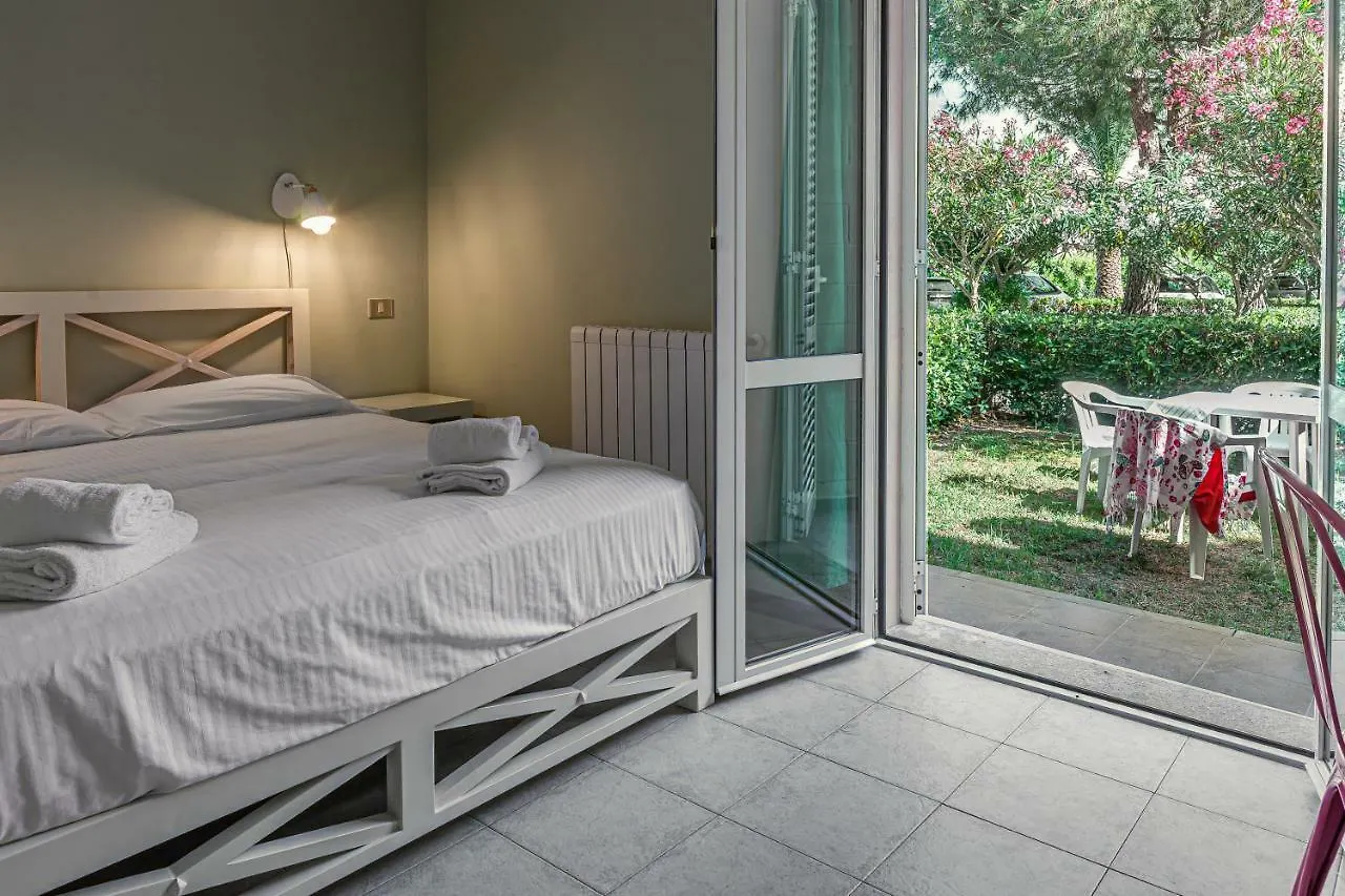 Oleandri Suite Hotel Vada
